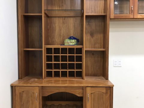 Chọn tủ rượu gỗ phù hợp với không gian nhà bạn