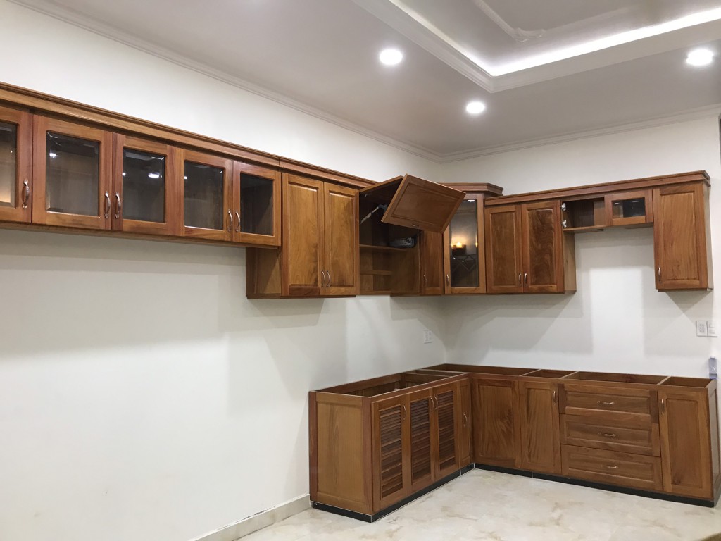 Kệ bếp gỗ gõ