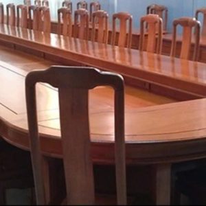 Bàn họp hội trường lớn - Ảnh 3