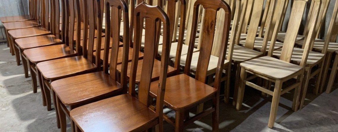 Lý do nên chọn bàn ghế gỗ hội trường cho không gian sang trọng