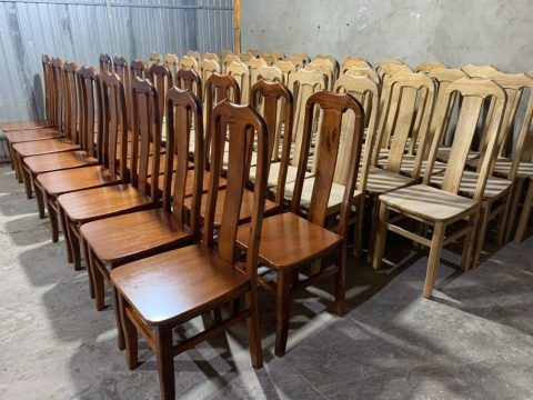 Lý do nên chọn bàn ghế gỗ hội trường cho không gian sang trọng