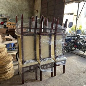 Ghế họp văn phòng gỗ Tràm nệm simili - Ảnh 4