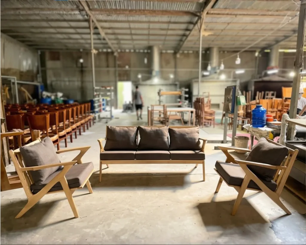 Sofa Gỗ Nệm Đẹp Cho Phòng Khách Hiện Đại