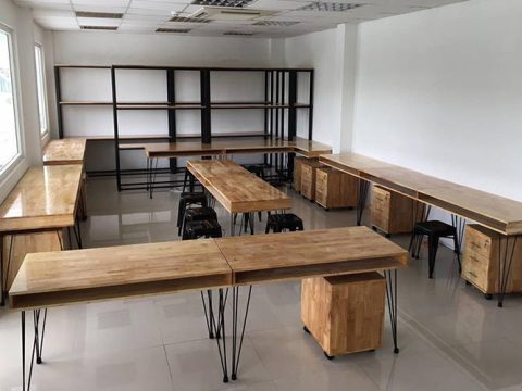 thi công nội thất văn phòng gỗ