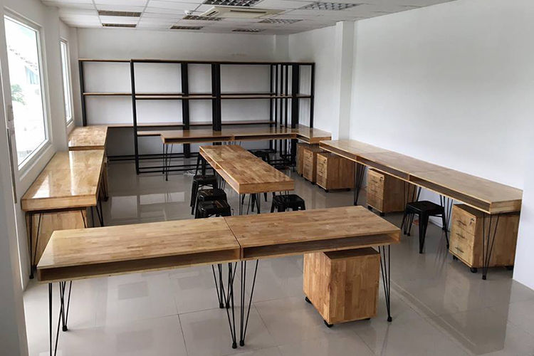 Thi Công Nội Thất Văn Phòng Gỗ Trọn Gói Uy Tín
